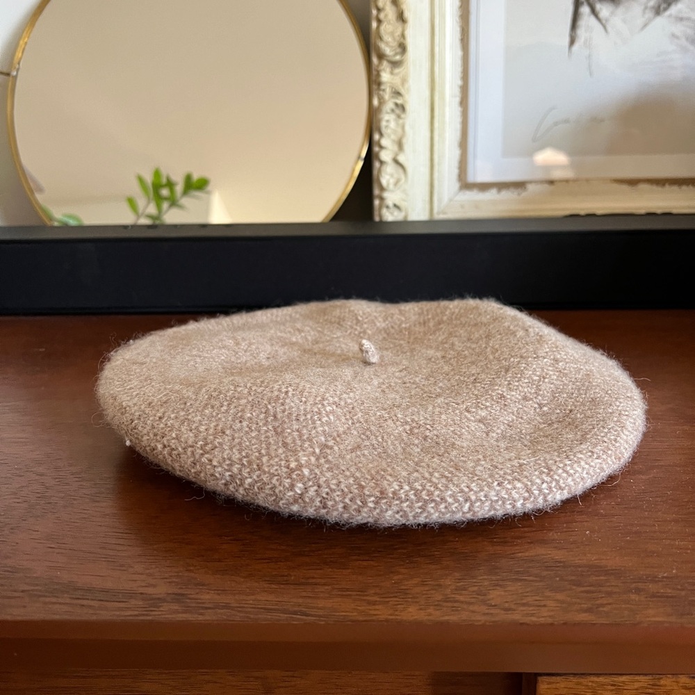 S Wool Burette Hat